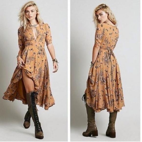 Free People Bonnie Keyhole Butterfly Print Midi Dress - Picture 2 of 14